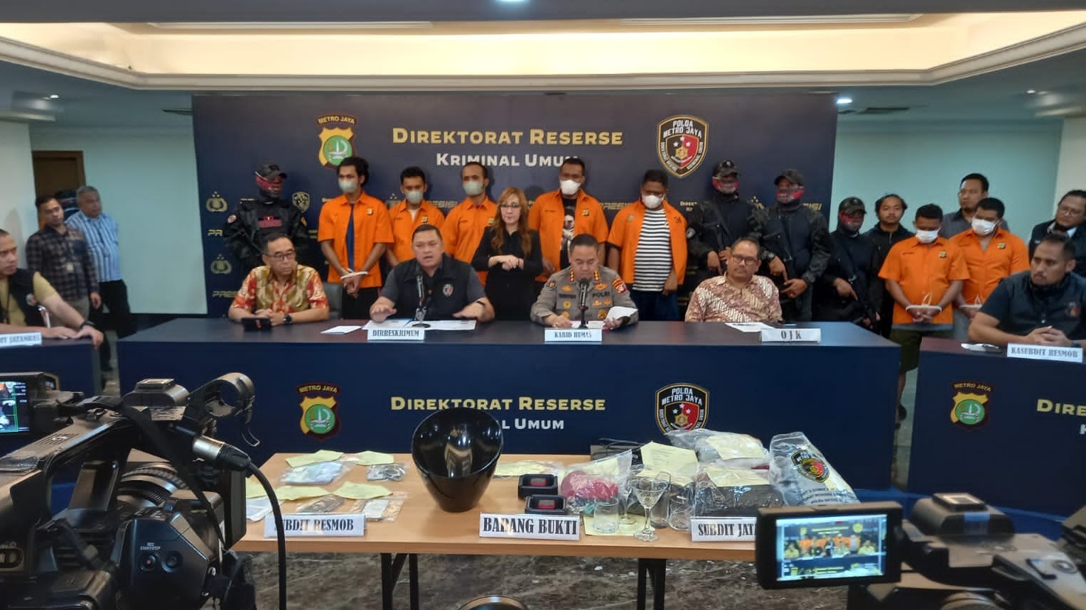Garang Bak Macan Saat di Video, Polisi Sebut Debt Collector Ini Jadi Kucing Saat Diburu Polisi