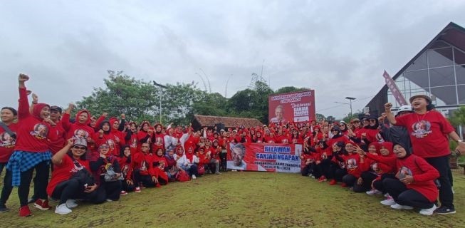 Ingin Ganjar Presiden, Relawan Emak-emak Ngapak Banyumas Deklarasikan Dukungan