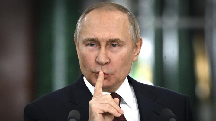 Kisah Asmaranya Bocor, Putin Ngamuk