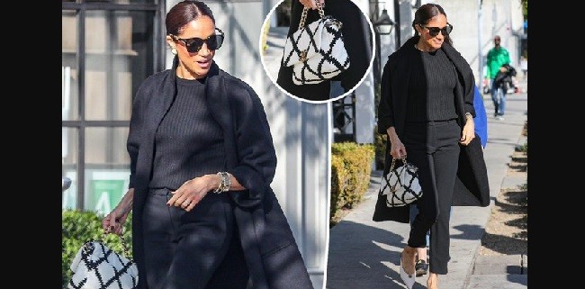 Meghan Markle bawa Tas Chanel yang Harganya bikin Merinding 