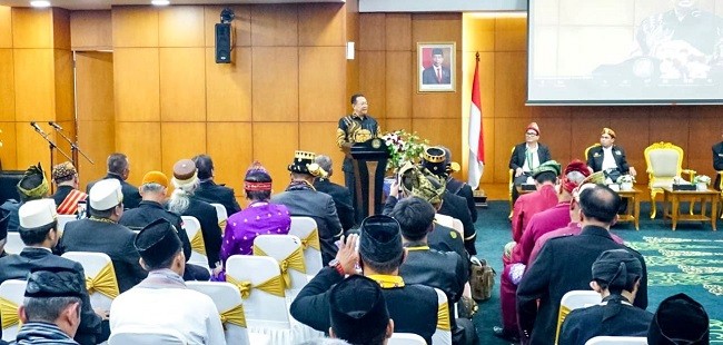 Buka Musyawarah Adat Nasional LEMTARI, Ketua MPR RI Dorong Penguatan Masyarakat Hukum Adat