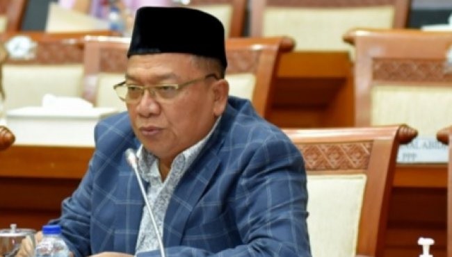 Pemkot Semarang Larang Bagi-bagi Takjil di Jalanan, Wachid: Bikin Aturan Tak Tahu Kondisi!