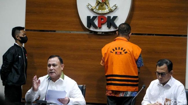 Selain Dalami TPPU, MAKI Harap KPK Periksa "Jaringan" Rafael Alun