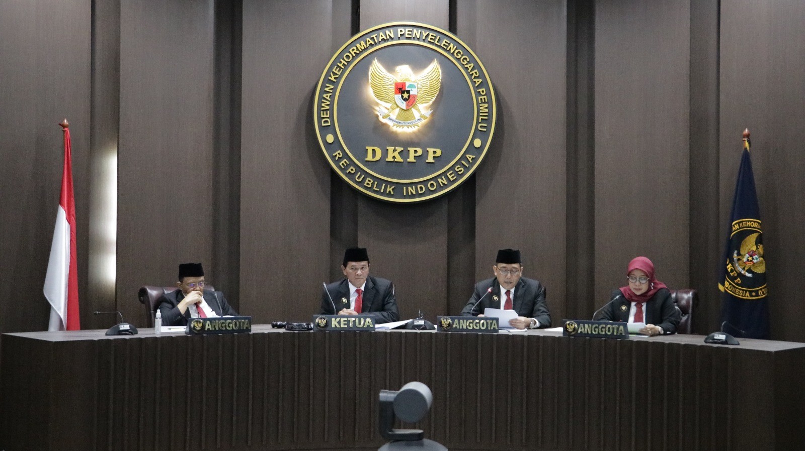 DKPP Jatuhkan Sanksi Peringatan Keras Untuk Ketua KPU RI