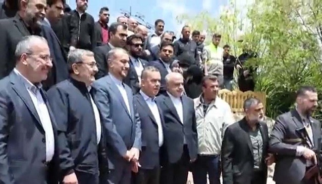 Beri Peringatan, Menlu Iran Sambangi Perbatasan Israel