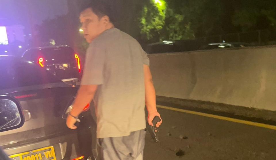 Koboi Jalanan Gunakan Mobil Dinas Polisi, Kapolda Metro: Cari, Tangkap!