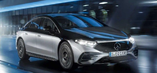 Mercedes-Benz EQS Dapatkan Banyak Tenaga dan Jangkauan Mengemudi