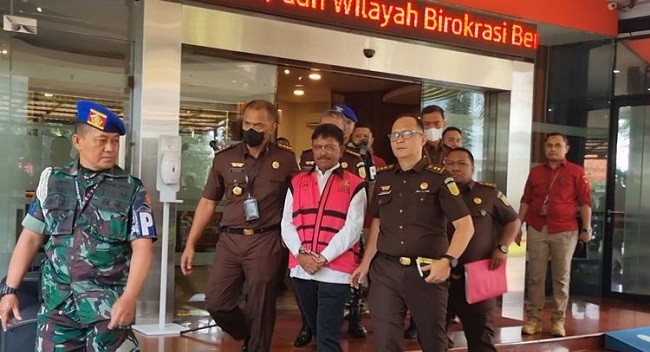 Pengganti Johnny G Plate Sebagai Menkominfo Harus Paham Sistem Komunikasi 