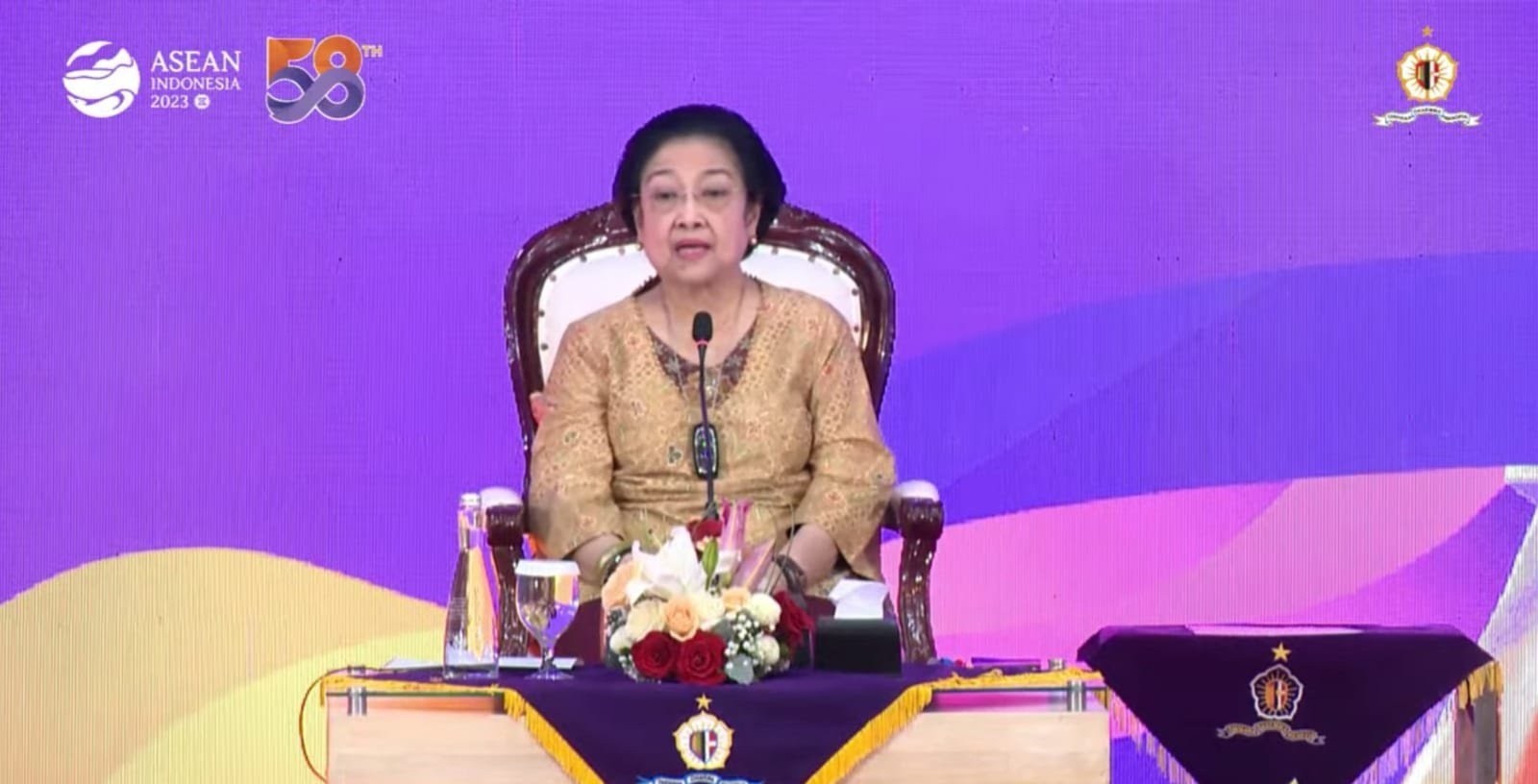 Megawati Klaim Banyak Purnawirawan Jenderal Antre Masuk PDIP