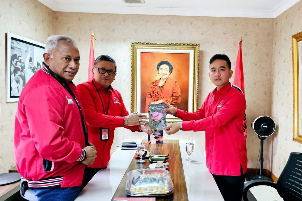 Megawati Ingatkan Gibran Waspadai Manuver Politik