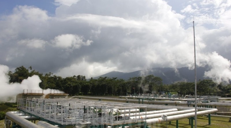 PLN Harus Hati-hati Kerja Sama dengan Perusahaan China dalam Proyek EBT