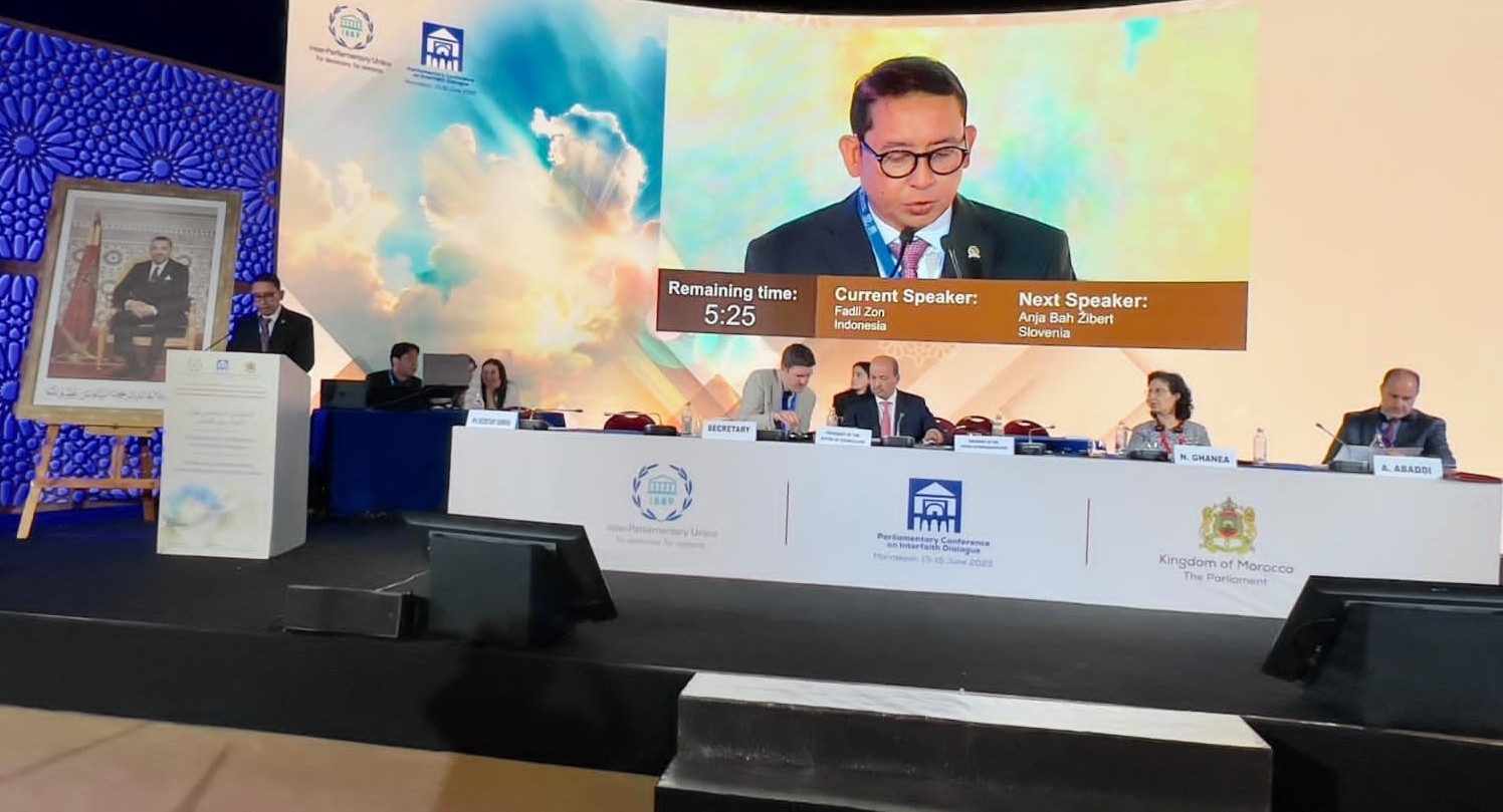 Di Parlemen Dunia, Fadli Zon Jelaskan Bahwa Demokrasi dan Agama Bisa Berdampingan