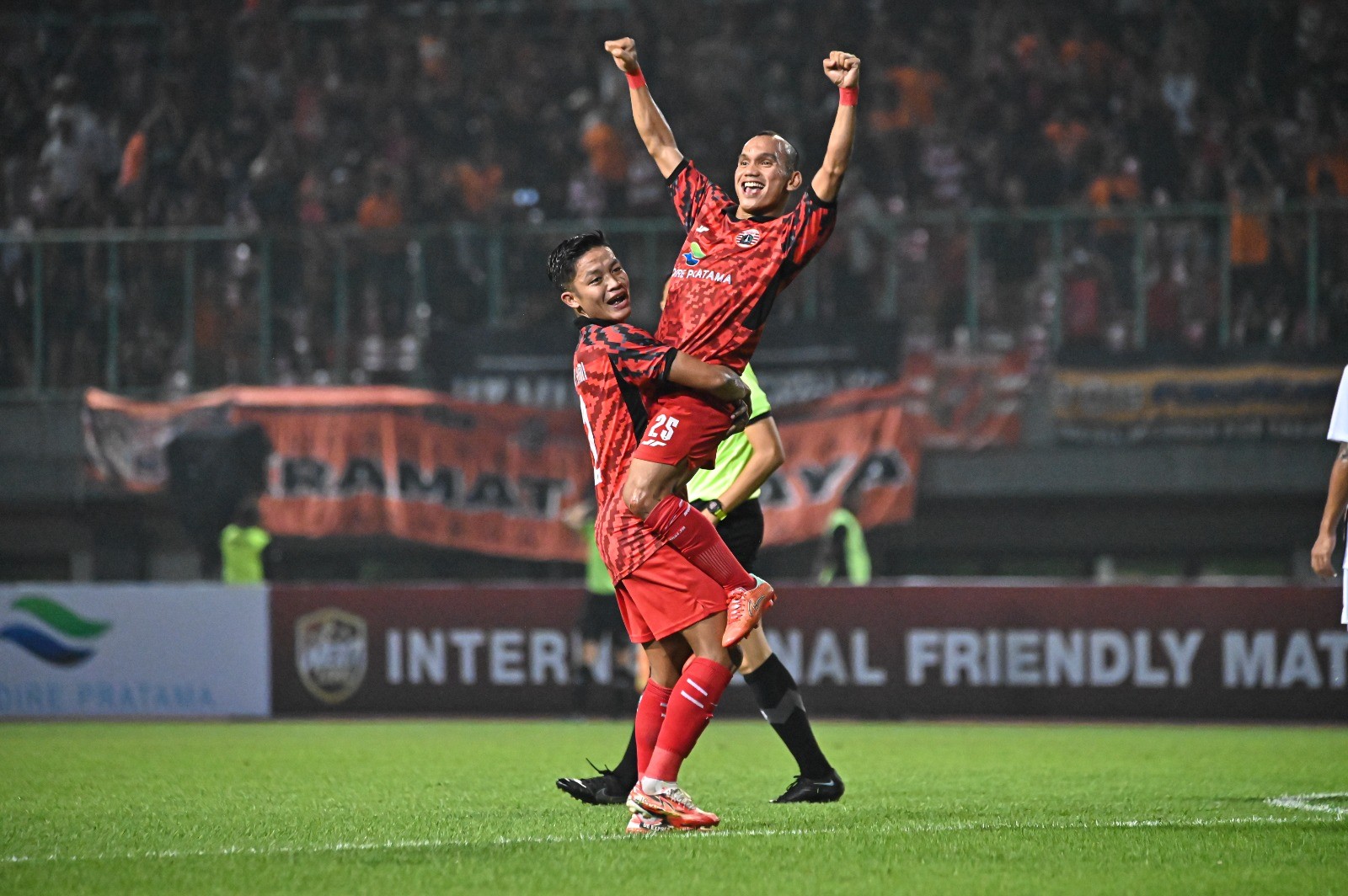 FOTO: Riko Simanjuntak Bawa Persija Menang Tipis atas Ratchaburi FC