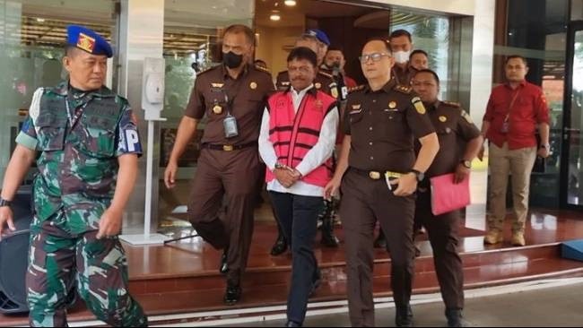 Johnny G Plate Didakwa Terima Rp17 Miliar dari Proyek BTS Kominfo