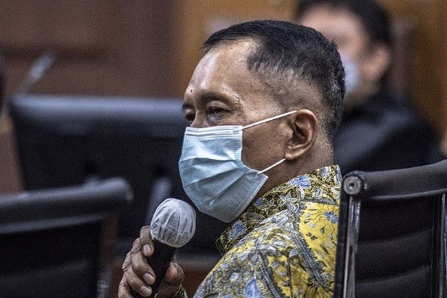 Eks Pejabat Ditjen Pajak Angin Prayitno Dituntut 9 Tahun Penjara