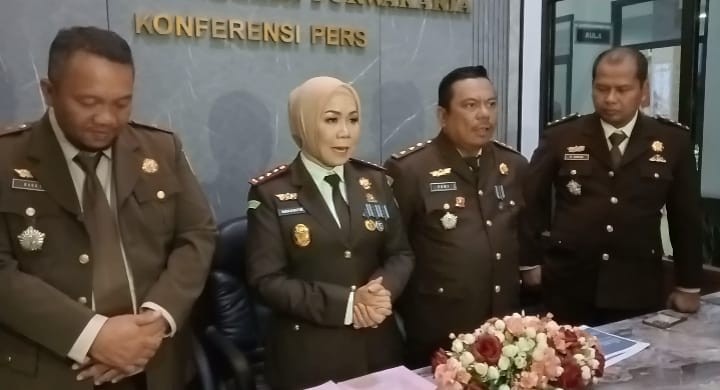 Hari Bhakti Adiyaksa Ke-63, Kejari Purwakarta Tetapkan Tiga Tersangka Kasus Korupsi Dana BTT