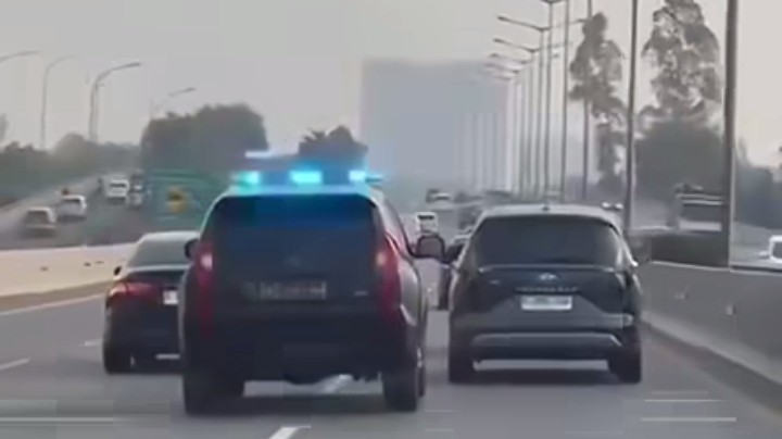 Pajero Berpelat Dinas Polri Ugal-ugalan di Tol, Polda Metro Gandeng Propam
