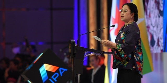 Sampaikan Pidato Pembukaan Sidang AIPA ke-44, Puan Serukan Solidaritas Negara-negara ASEAN