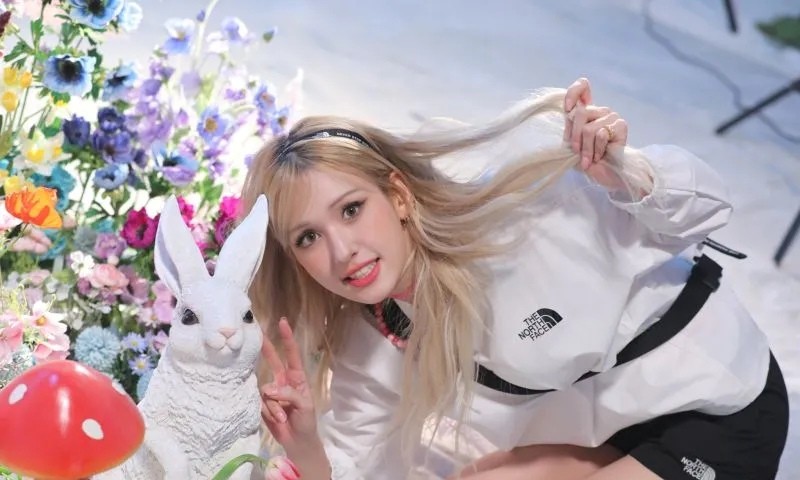 Jeon Somi Minta Maaf Atas Kontroversi Plagiat