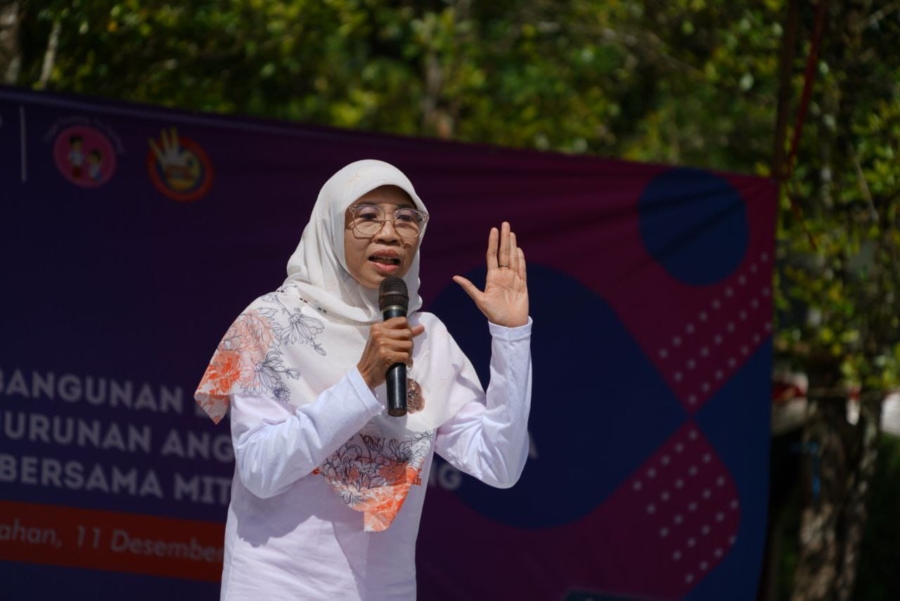Jokowi Banggakan Penurunan Angka Stunting, DPR: Masih Jauh dari Target
