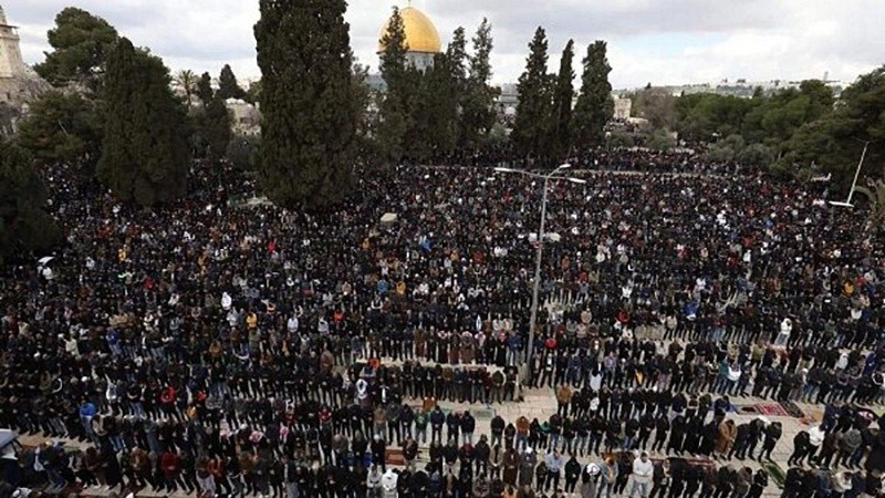 Pasukan Israel Serang Jamaah Salat Jumat di Komplek Masjid Al-Aqsa