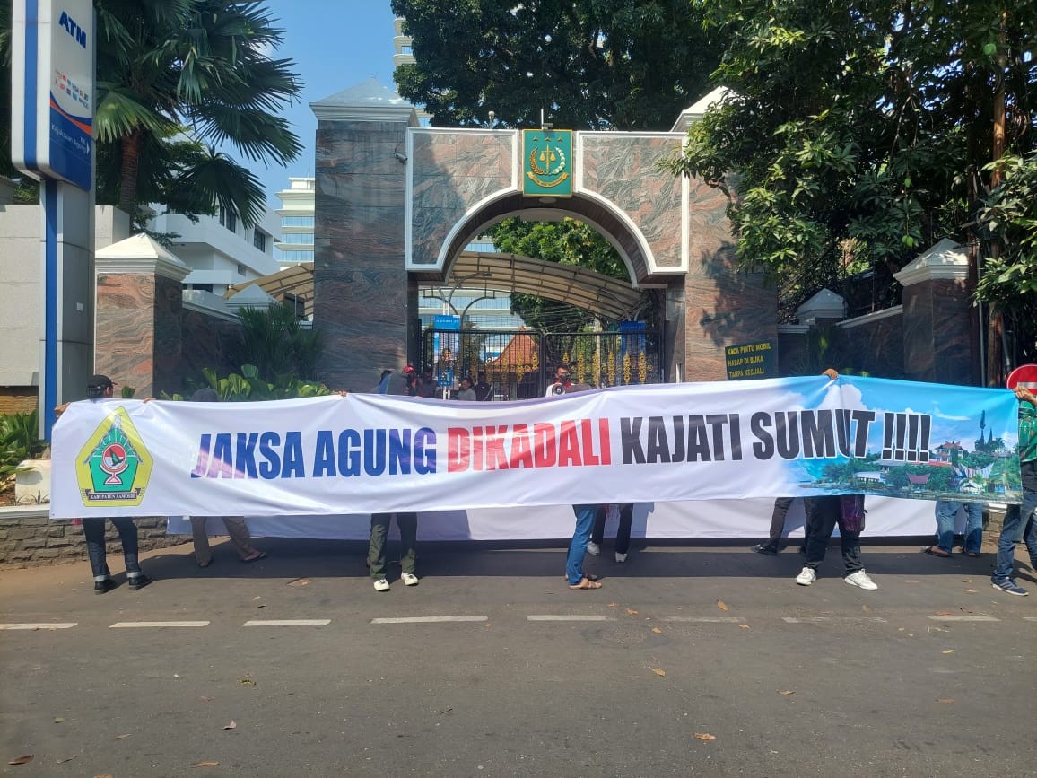Kejagung Diminta Usut Dugaan Keterlibatan Rapidin Simbolon Terkait Dana Covid-19