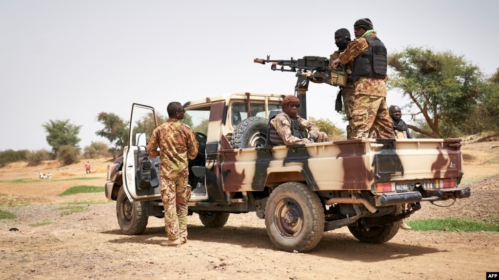 Puluhan Orang Tewas Akibat Serangan ke Kapal dan Pangkalan Militer Mali