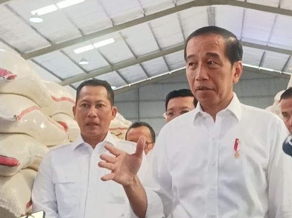 Jokowi Izinkan Menteri Maju Capres-Cawapres, tapi...