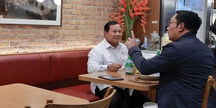Momen Keakraban Prabowo dan Ridwan Kamil Saat Santap Malam Bersama