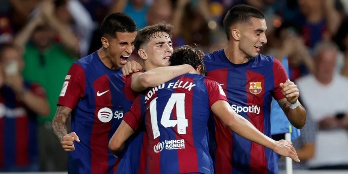 Pesta Gol 5-0 atas Real Betis, Barcelona Rebut Puncak Klasemen dari Real Madrid