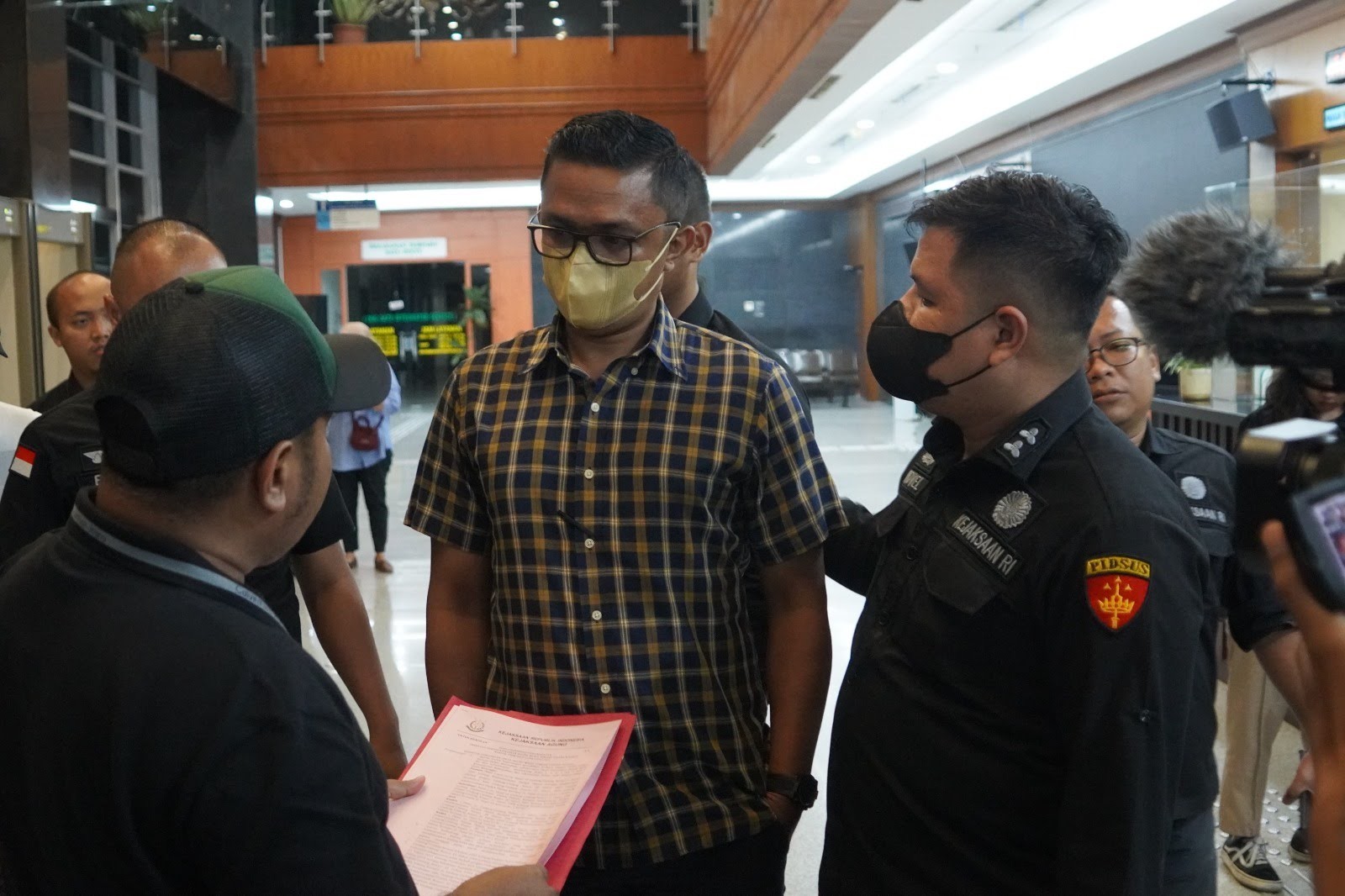 Kejagung Tetapkan Tenaga Ahli Kominfo Jadi Tersangka Kasus BTS