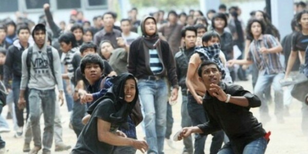 Tawuran Berdarah di Ciputat, Seorang Pemuda Tewas Dibacok