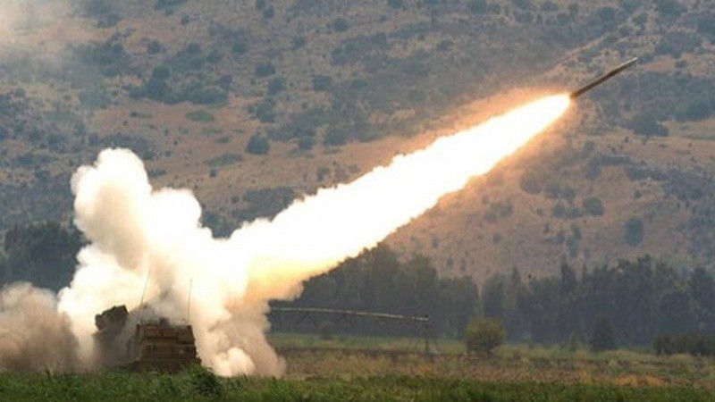 Hizbullah Tembakkan Rudal ke Distrik-distrik Israel