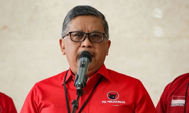 Status Gibran di PDIP, Hasto: Sudah Pamit ke Mbak Puan