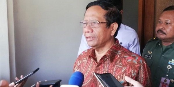 Wamenkumham Eddy Hiariej Jadi Tersangka KPK, Mahfud MD: Bukti Tidak Pandang Bulu