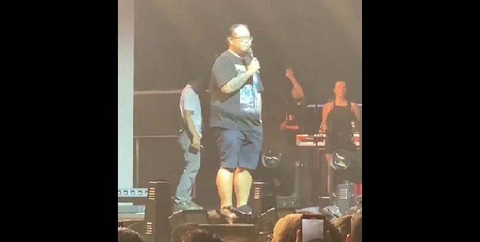 Konser BMTH Tiba-tiba Dihentikan di Tengah-Acara, Katanya Ada Masalah Panggung