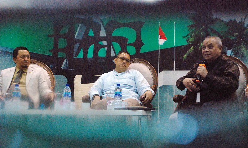 Dialektika Demokrasi Dengan Tema “Gerakan Boikot Masyarakat dan Aksi Konkret Pemerintah untuk Palestina”