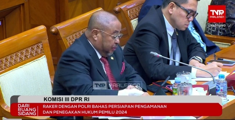 Rapat dengan Polri, DPR Pertanyakan Soal Dana Asing Masuk ke Capres-Cawapres