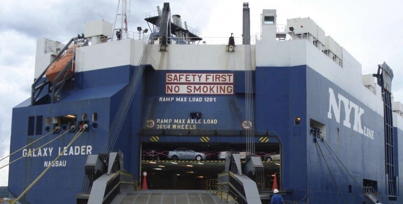 Warga Hudaydah Sambut Kapal Israel yang Disita Angkatan Laut Yaman