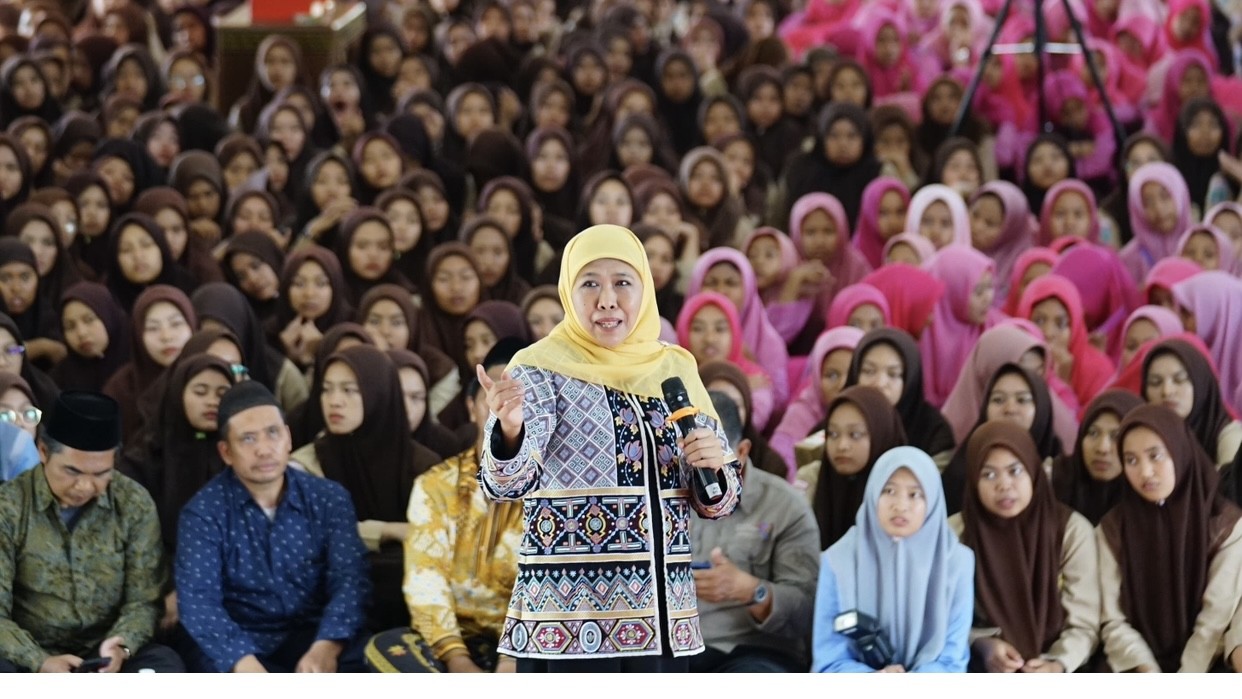 Pamit Akhiri Masa Jabatan, Gubernur Khofifah Didoakan Ponpes di Malang Lanjutkan Periode ke-2