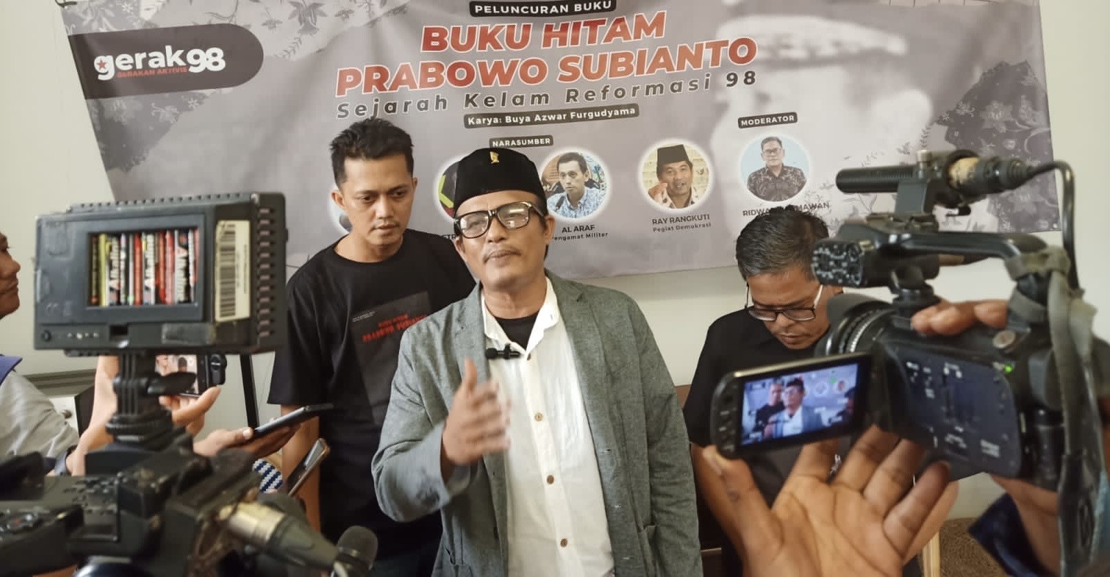 Momentum Hari HAM Internasional, Aktivis Gerak 98 Luncurkan ‘Buku Hitam Prabowo Subianto’