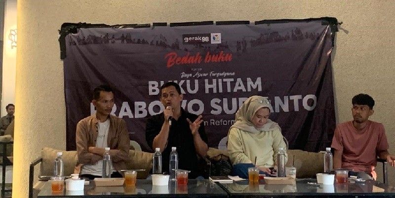 Aktivis dan Akademisi Gelar Bedah Buku Hitam Prabowo di Bandung 