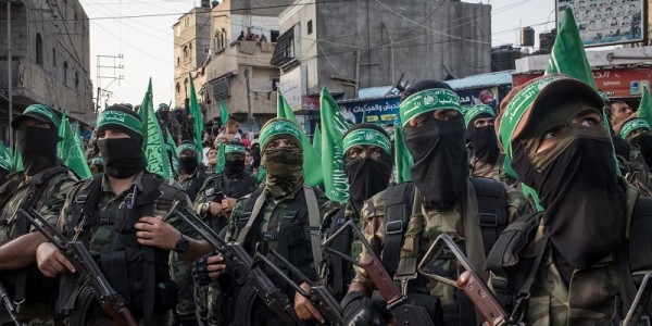 Mayoritas Warga Palestina Dukung Hamas Lawan Israel