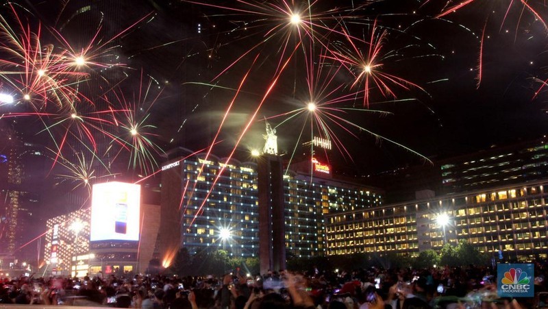 Supaya Mudah Ditemukan, Posko Dinkes DKI Pakai Balon Merah Saat Malam Tahun Baru di Sudirman-Thamrin 