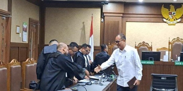 Rafael Alun Minta Dilepaskan dari Segala Tuntutan, Harta Dikembalikan