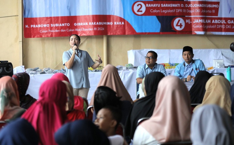 TKN Fanta Gelar Pengobatan Gratis Warga Kemanggisan