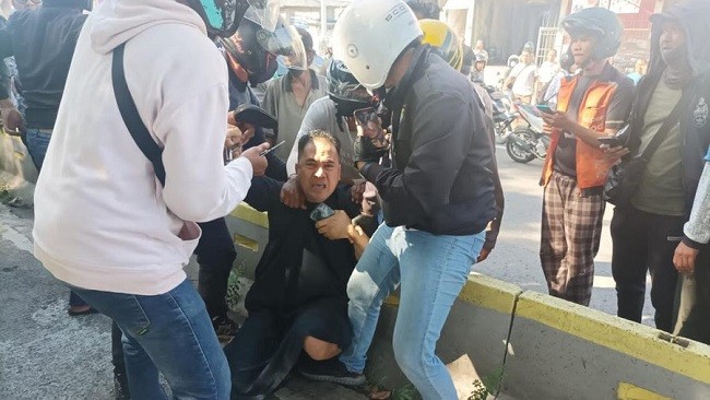 Dramatis, Saiful Jamil Sempat Minta Tolong saat Ditangkap Petugas