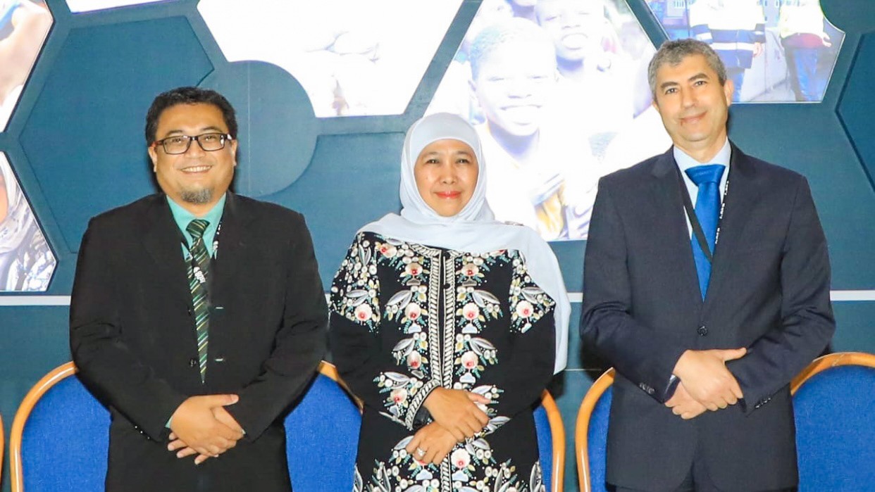Percepat Penguatan Ekosistem Halal di Jatim, Khofifah Jajaki Kerja Sama dengan IsDB di Jeddah
