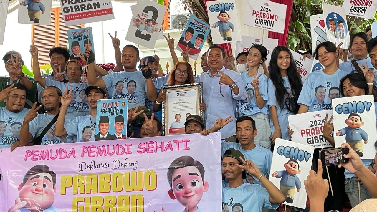 Minta Sekolah Gratis dan Lapangan Kerja Mudah, Pemuda Pemudi Sehati 08 Dukung Prabowo-Gibran
