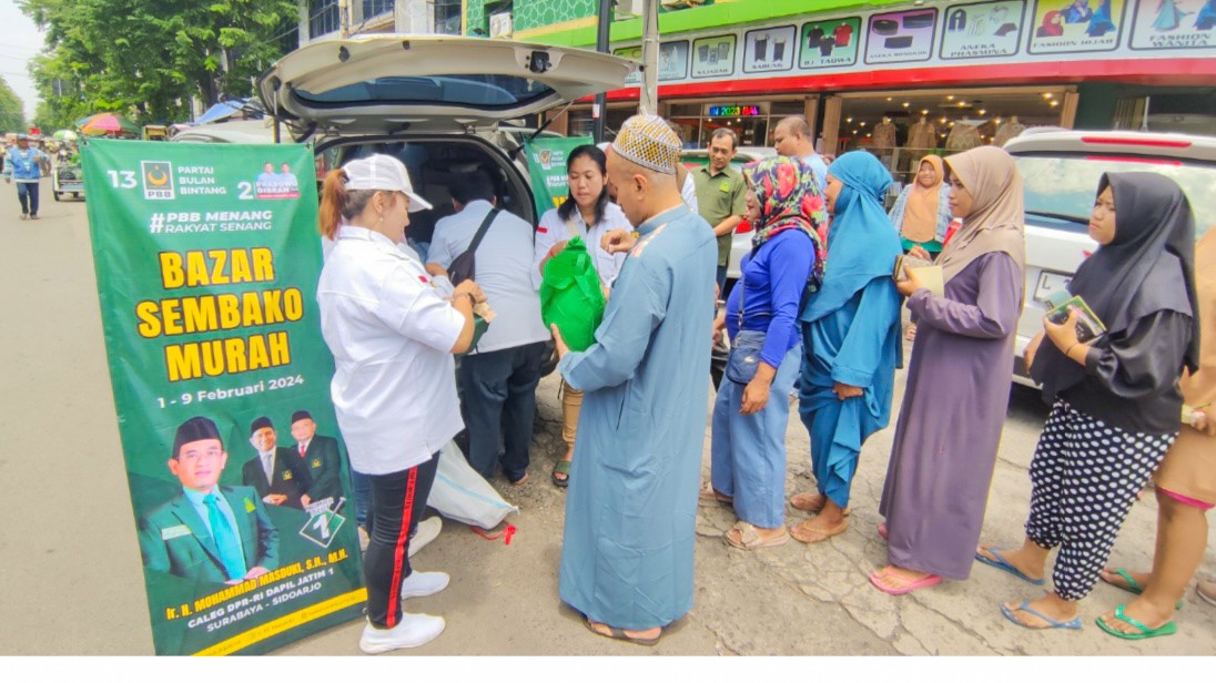 Program Nyata untuk Masyarakat, PBB Gelar Bazar Beras Murah Serentak di Jatim